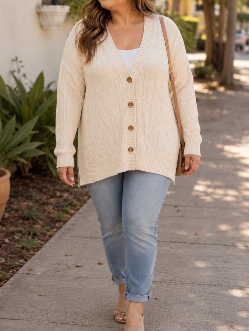 House of Harlow 1960 Cream Cable Knit Oversized Button Cardigan Sweater
